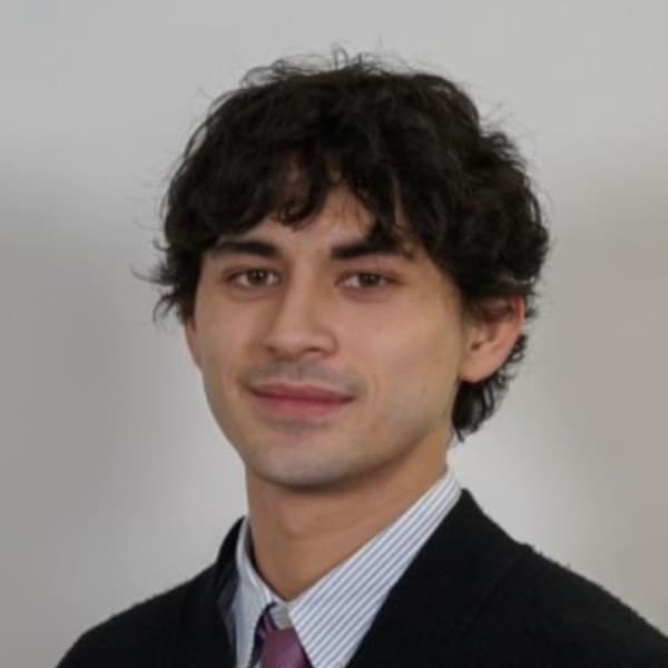 Adrien Praino, prof de maths MathSquads, emlyon business school